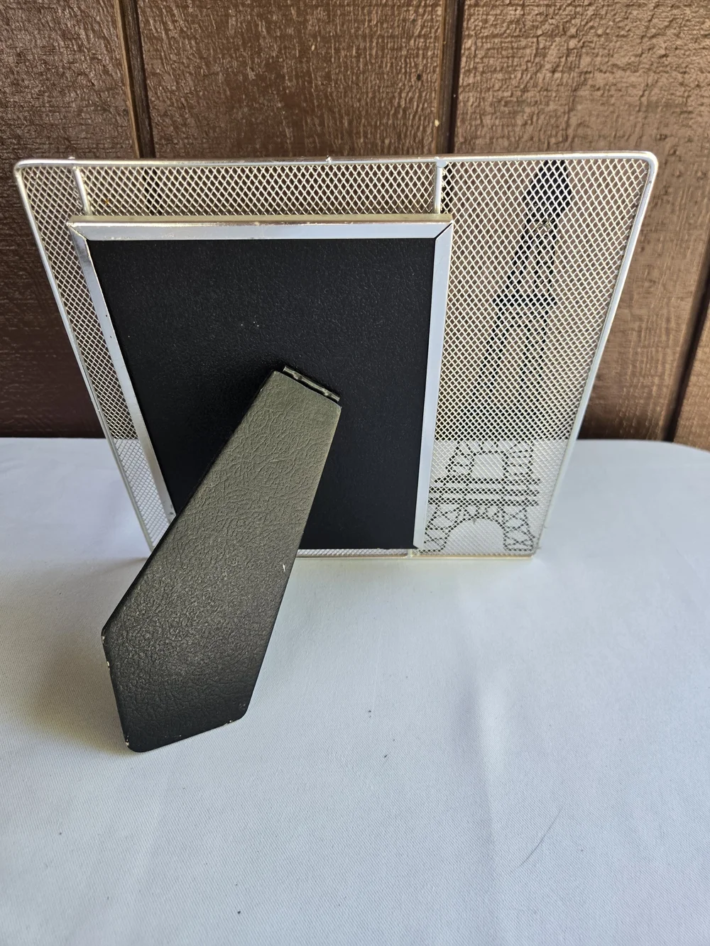 Silver Eiffel Tower Accent Photo Frame